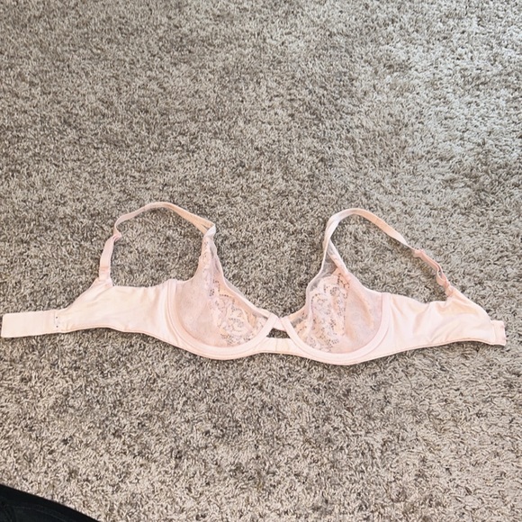 5/$20 🛍️ New Victoria Secret Mesh/Lace Bra 32DD - Picture 4 of 6